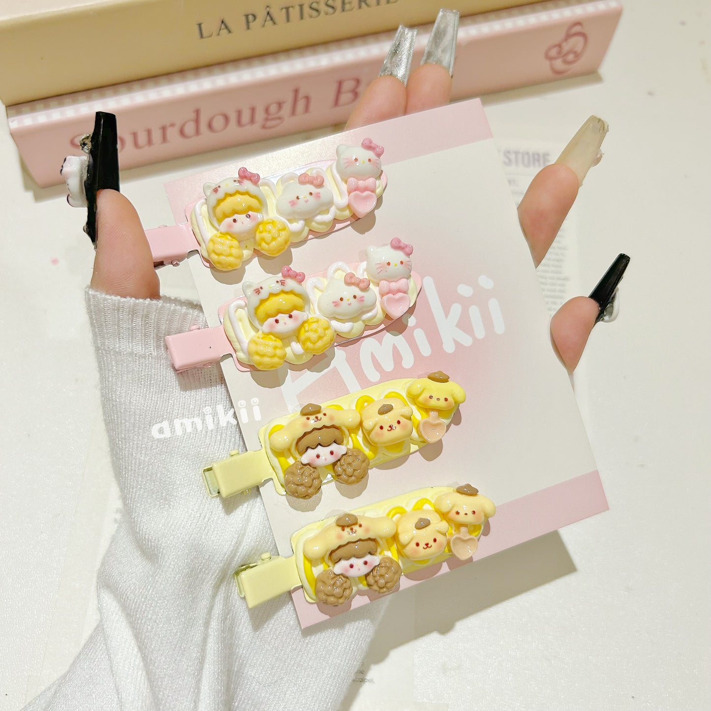 Sanrio girl hairpins