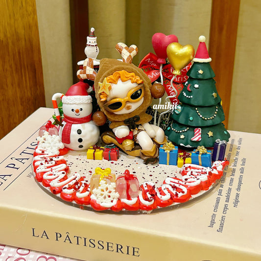 Pop mart Christmas phone stand & iPad stand