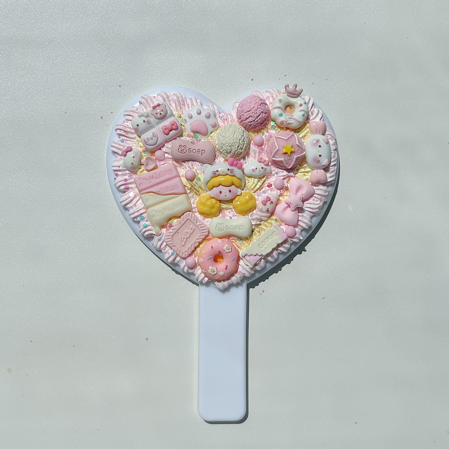 Sanrio girls handheld mirror