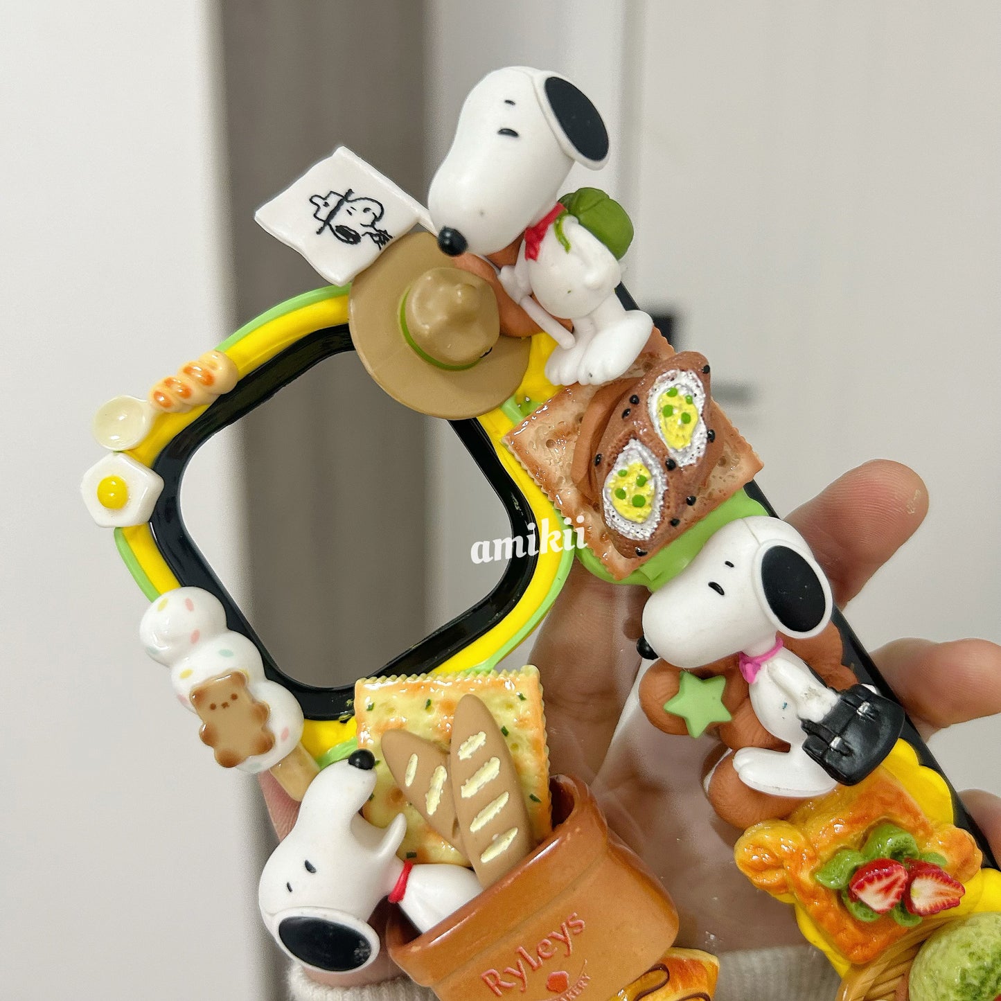 Snoopy and Food Phone Case