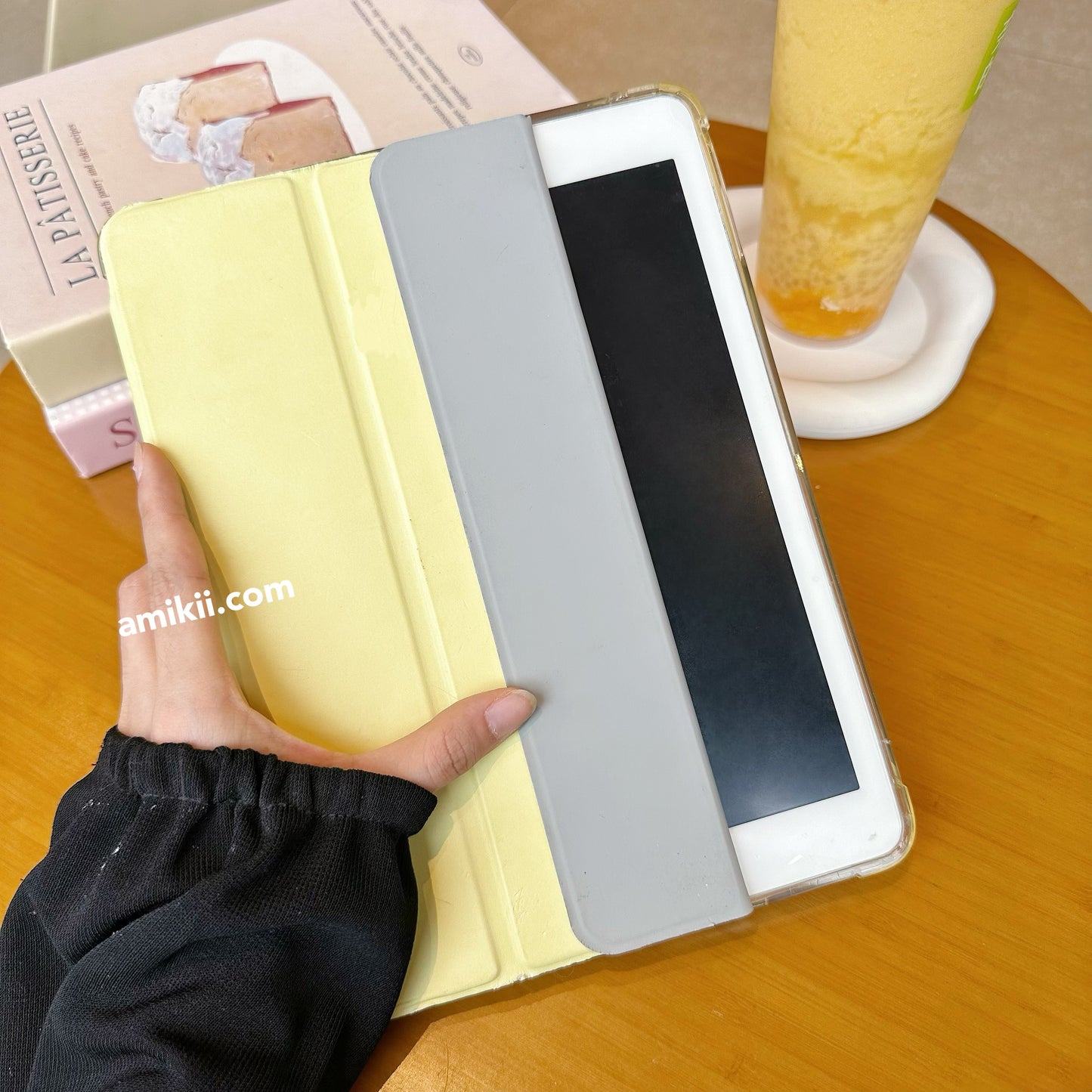 Sanrio Hello Kitty / Pompom Purin Decoden Table Case iPad Samsung