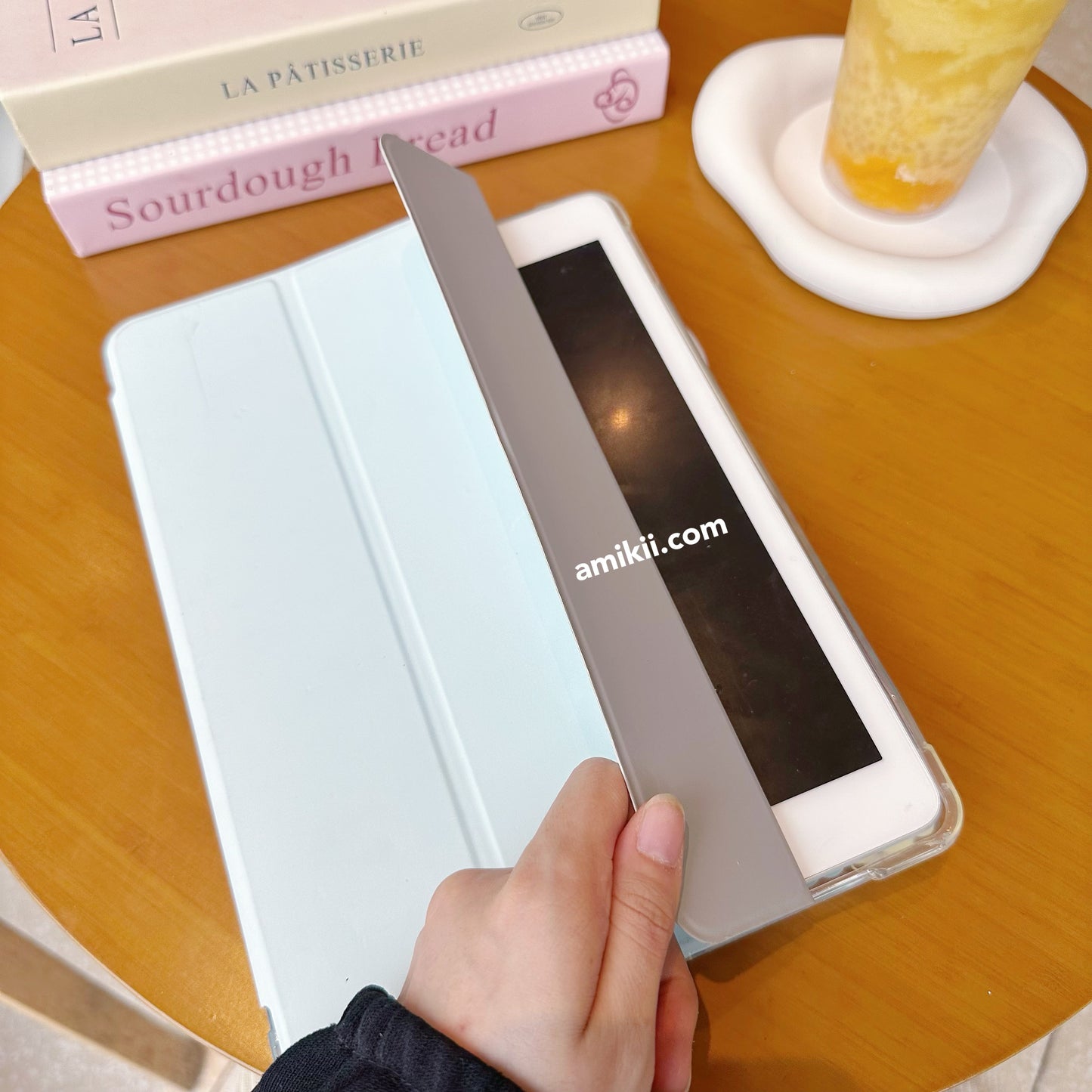Sanrio Pochacco / Cinnamoroll Decoden Table Case iPad Samsung