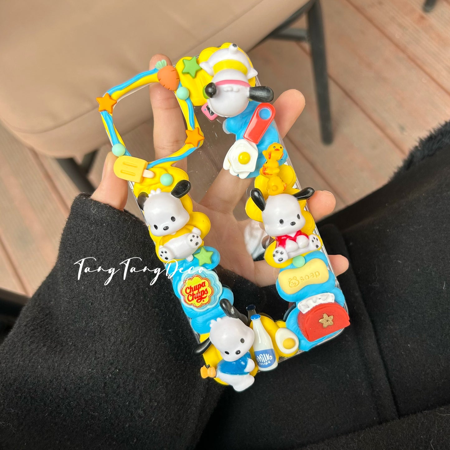 Coque de téléphone Gudetama et Pochacco